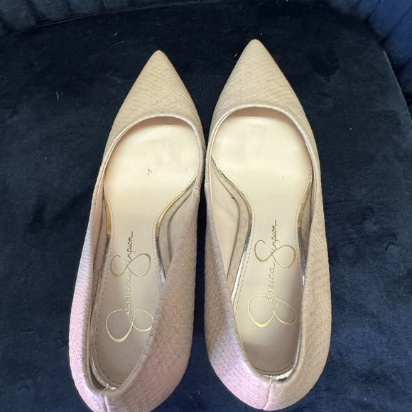 Jessica Simpson Pumps - Picture 3 of 7